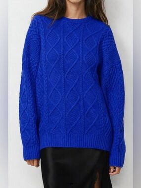 ARITZIA Sunday Best Peggy Cable Knit Royal Blue Sweater